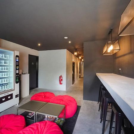 Oyo 89635 Modular Langkawi Capsule Hotel Padang Mat Sirat Exteriör bild