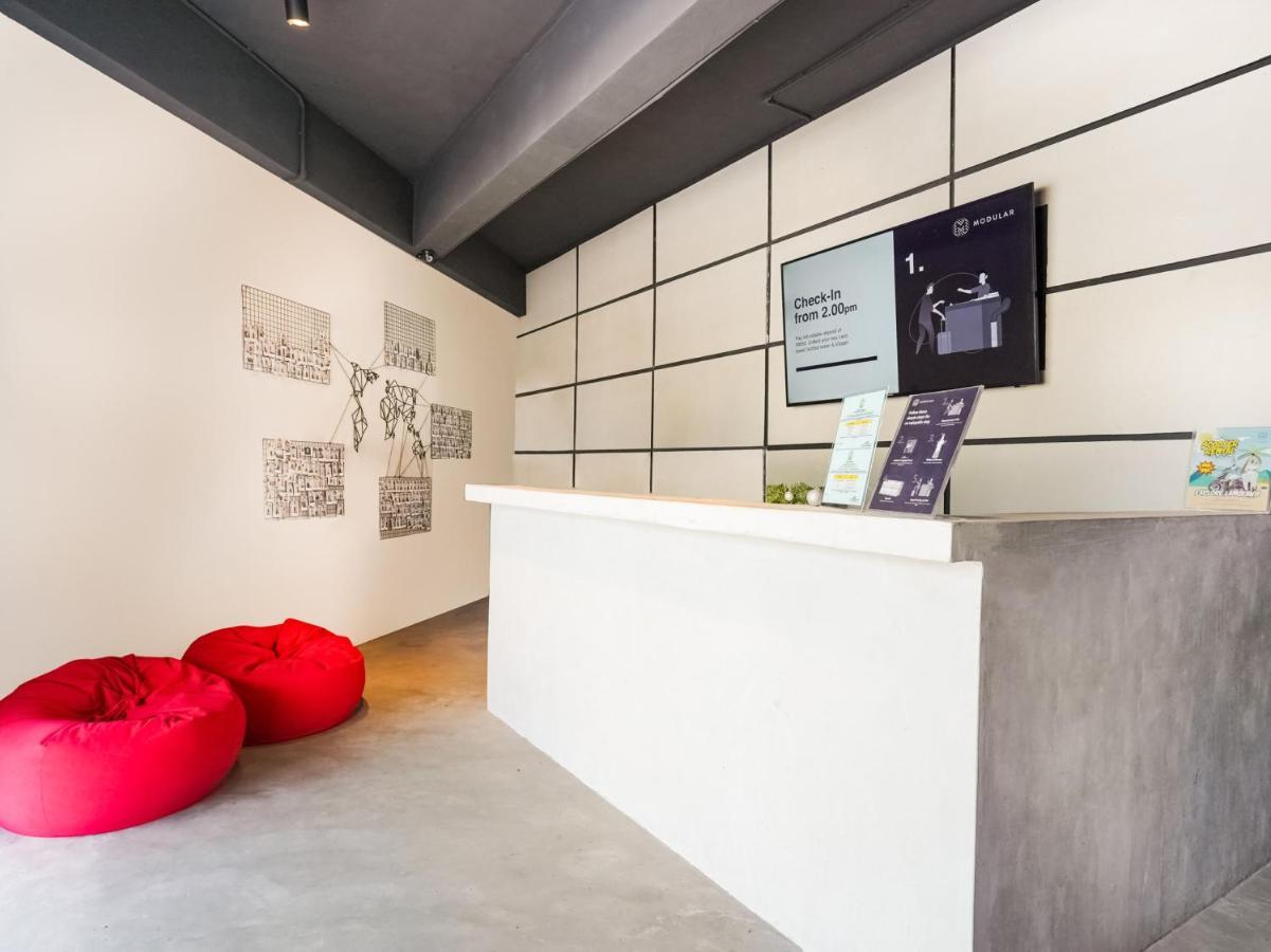 Oyo 89635 Modular Langkawi Capsule Hotel Padang Mat Sirat Exteriör bild